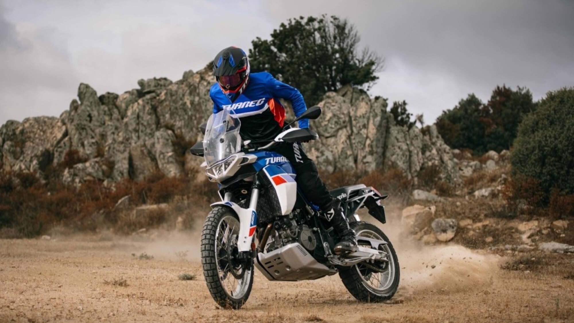 Aprilia e Moto Guzzi, promozioni per l'estate e vantaggi fino a 1000 euro