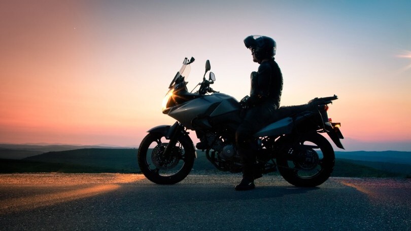Incidenti in moto: ecco alcuni consigli per cercare di evitarli