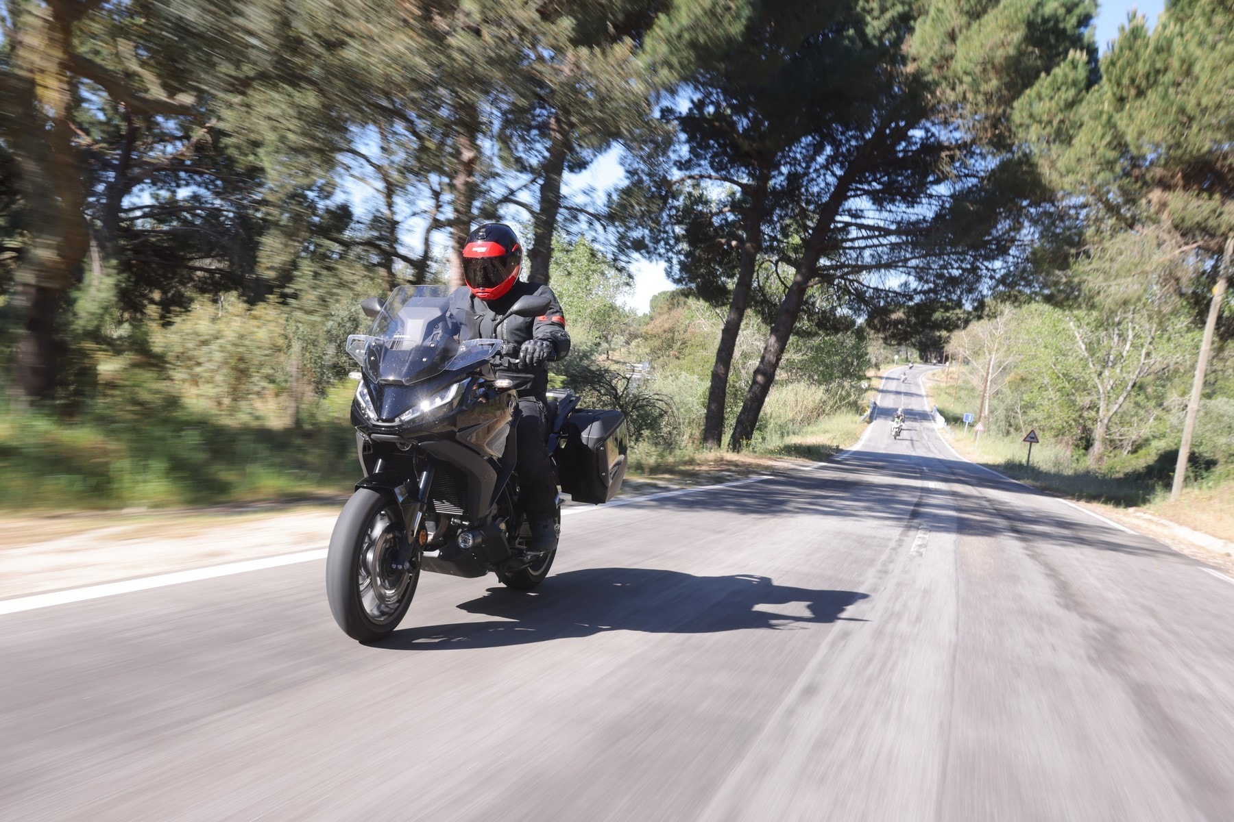 Con le Honda 1100 in Portogallo: le foto del test