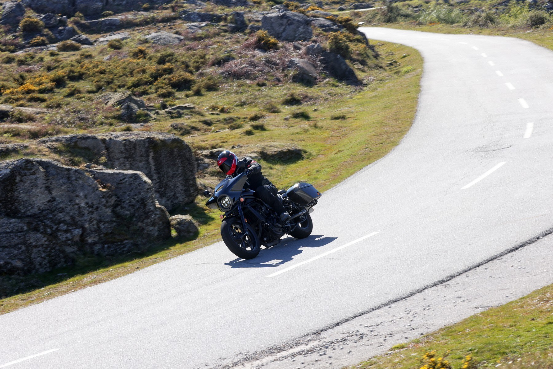 Con le Honda 1100 in Portogallo: le foto del test