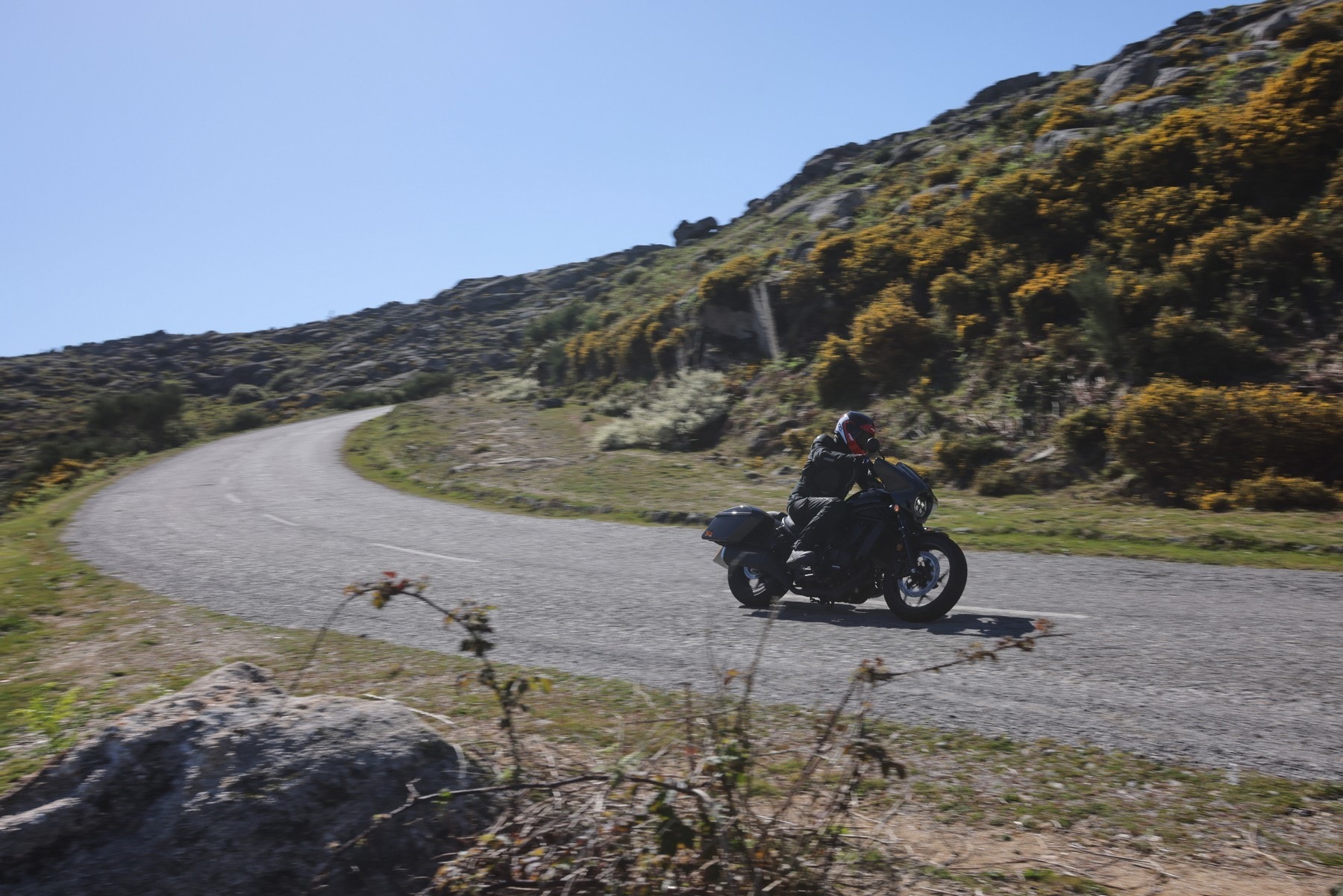 Con le Honda 1100 in Portogallo: le foto del test