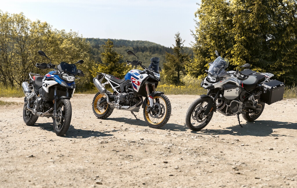 BMW, nuove F 800 GS, F 900 GS e F 900 GS Adventure: gioie a 360 gradi