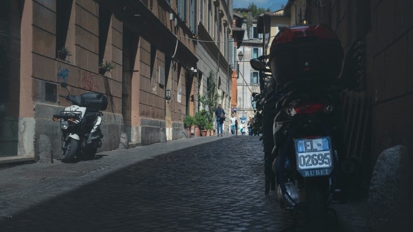 Cosa accade quando ti rubano la targa o la si smarrisce?