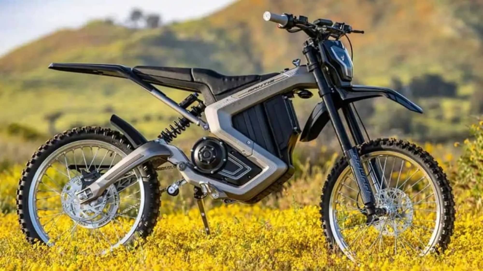 Rawrr, arriva la nuova elettrica Mantis per avventure silenziose in off-road