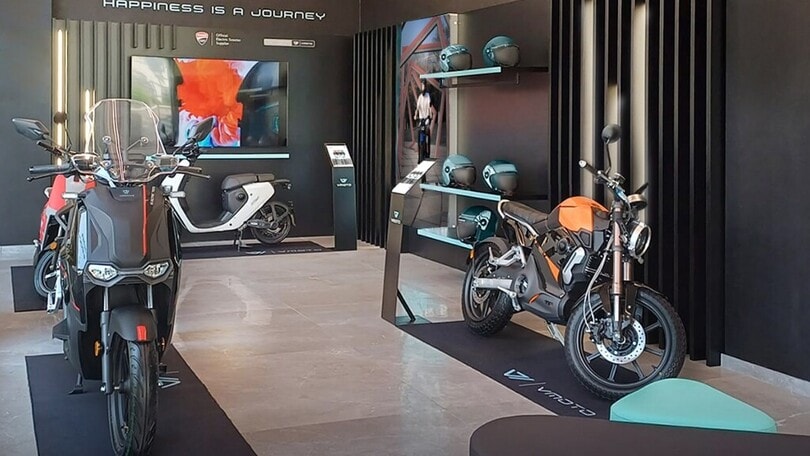 VMoto apre il suo store a Roma: verso un futuro più sostenibile