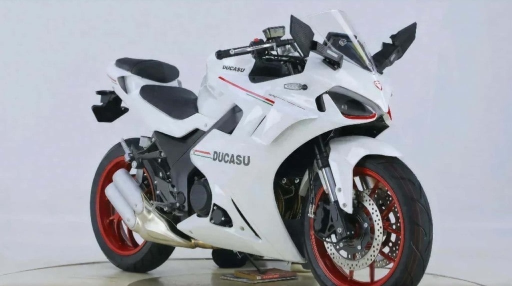 In Cina ecco le "Ducasu", il marchio-copia di Ducati