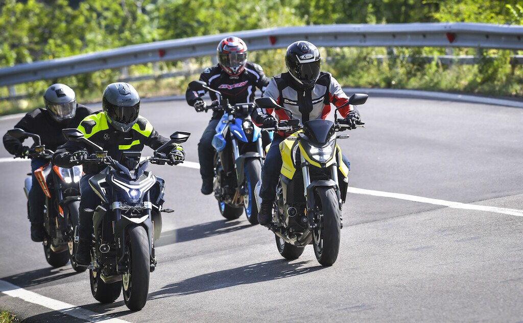 Prova comparativa: naked entry level a meno di 9.000 euro VIDEO