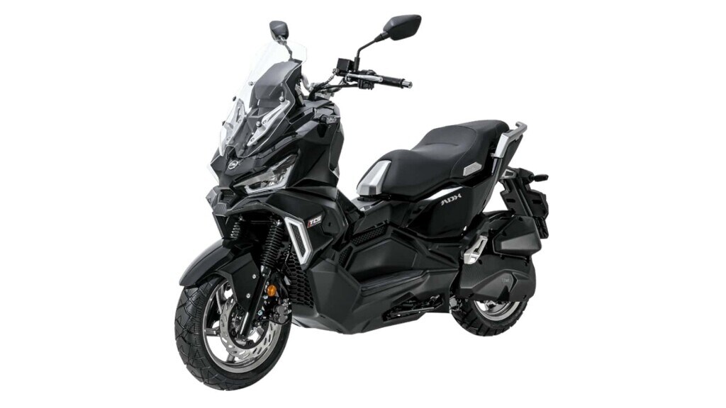 SYM: debutta il nuovo scooter ADX 125