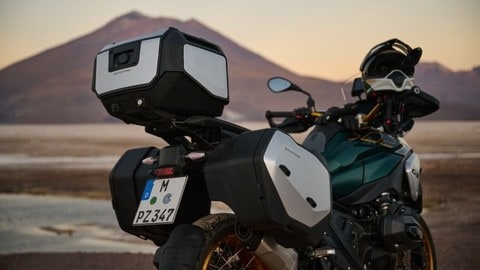 Il nuovo sistema di valigie Lario esclusivo per BMW R 1300 GS