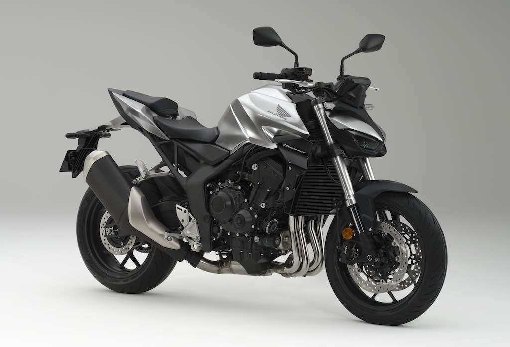 Honda CB1000 Hornet 2024: il calabrone si fa grosso