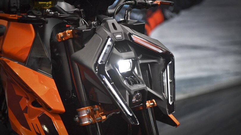 KTM 990 Duke: l'arma definitiva