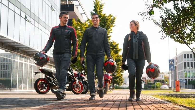 La linea di abbigliamento Ducati 2024