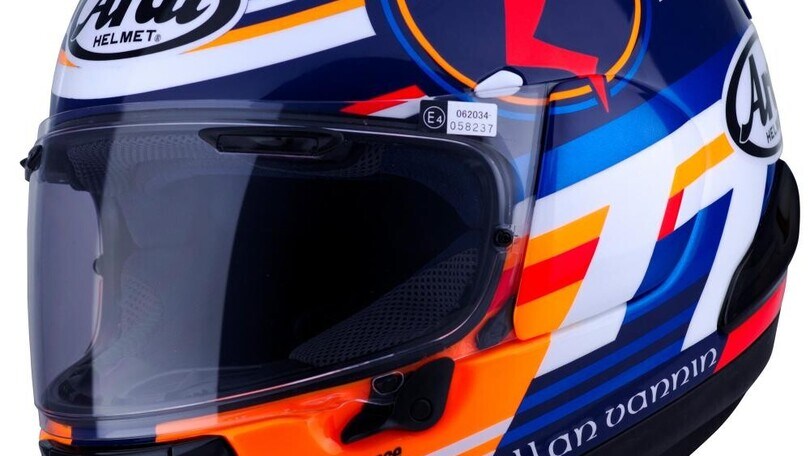 Arai RX-7V EVO Isle of Man TT Limited Edition 2024