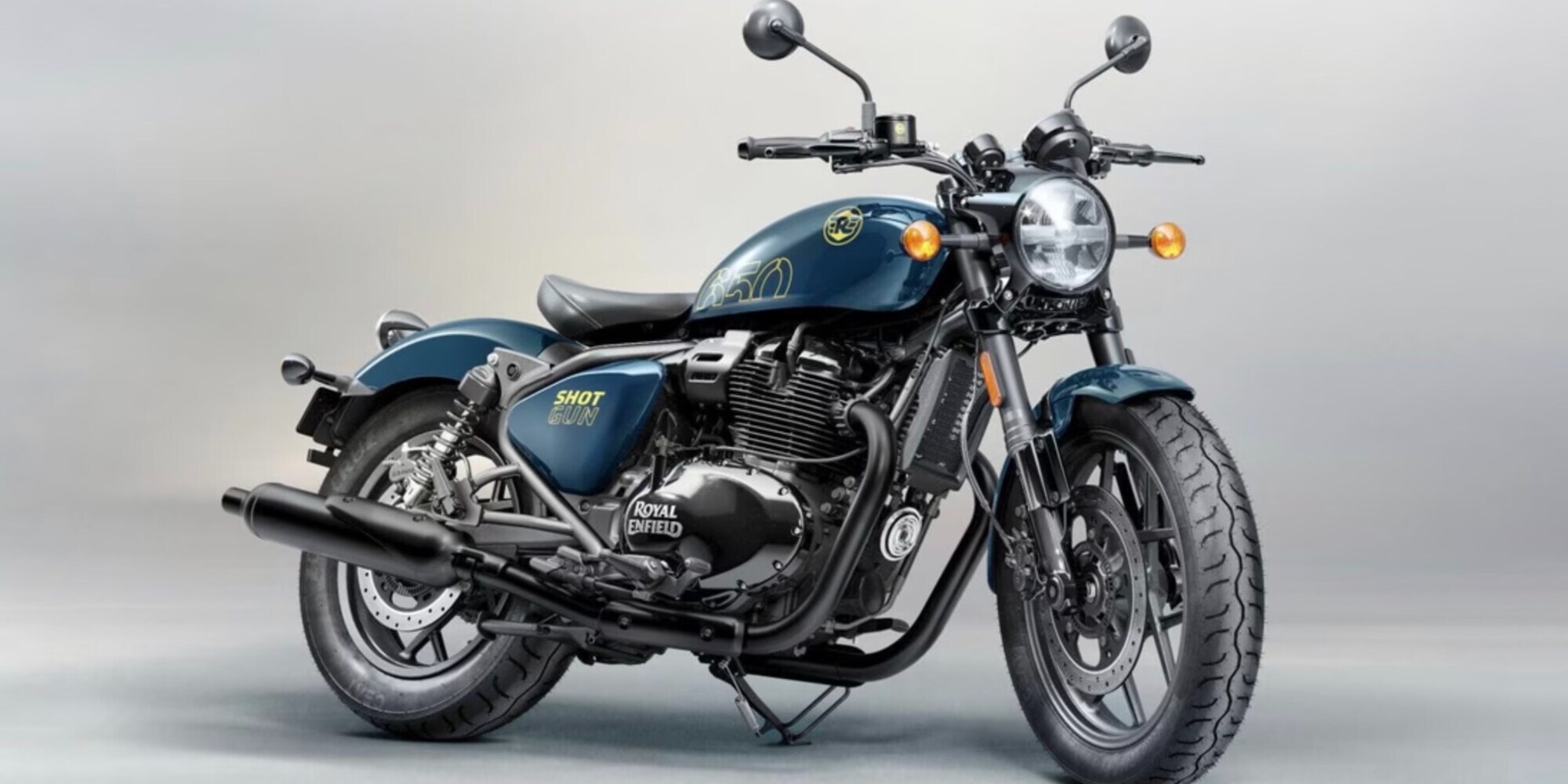 Royal Enfield Shotgun 650, ci siamo: debutto a inizio 2024