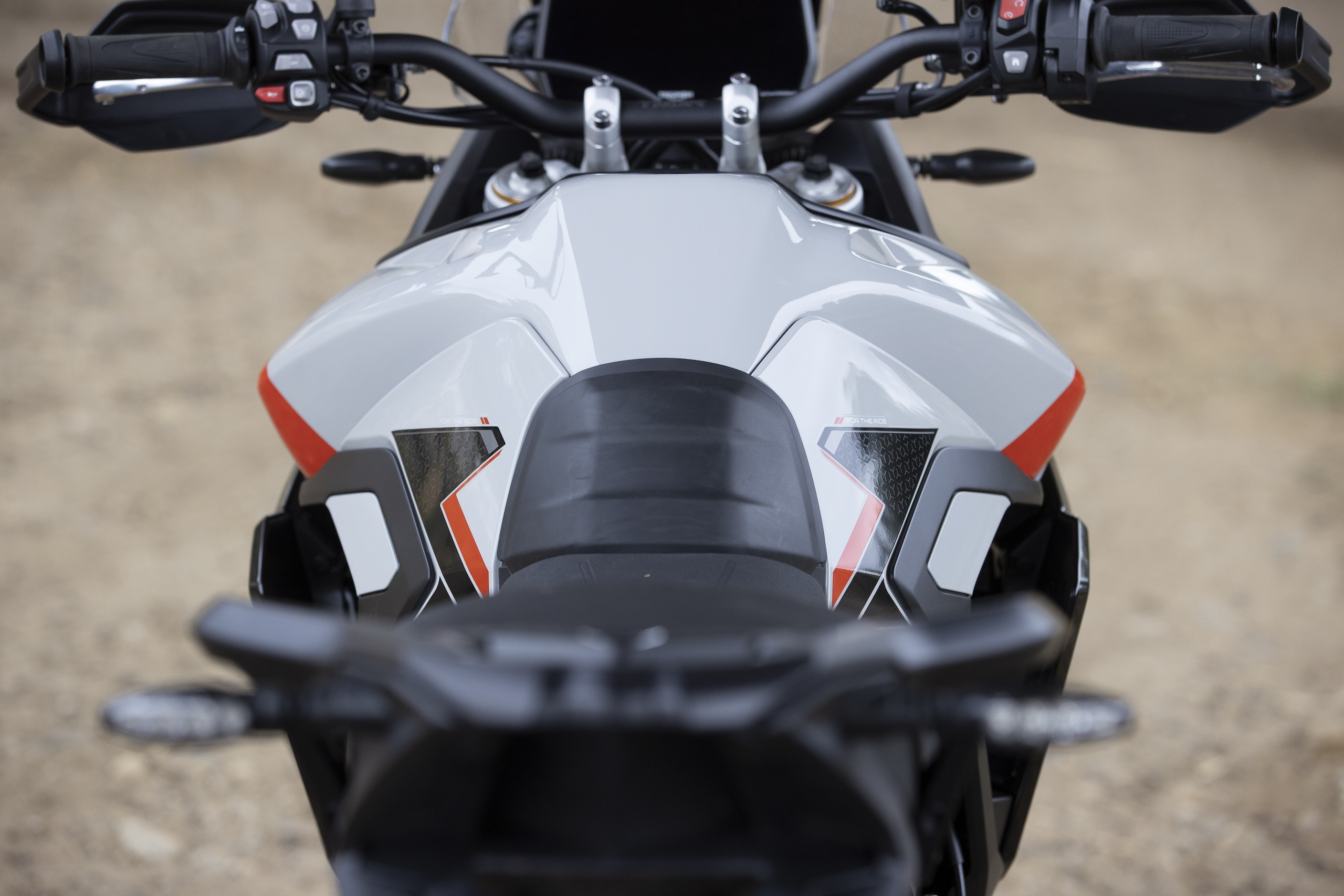 Triumph Tiger 900 Rally Pro: le foto del test
