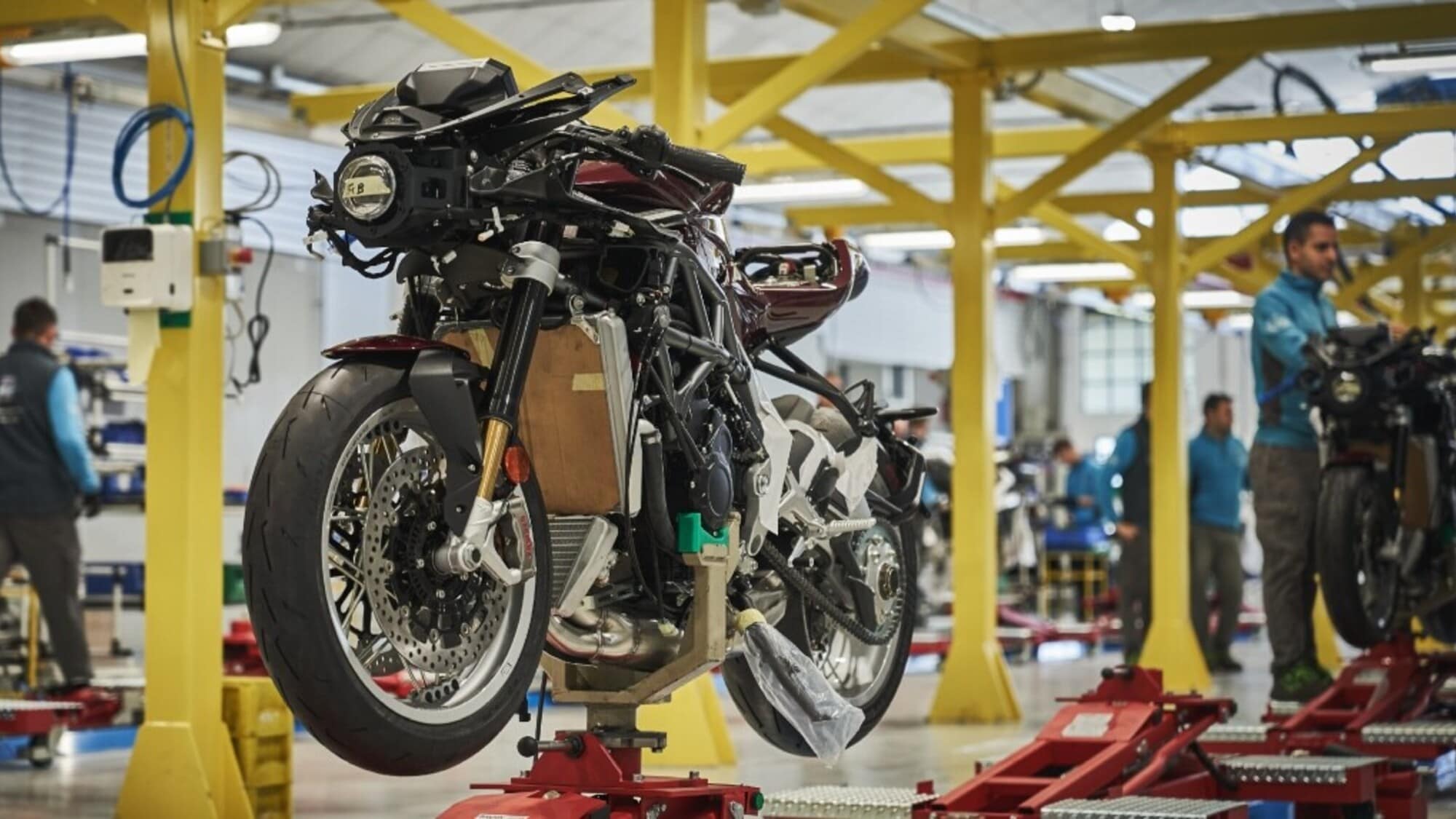 MV Agusta e PIERER Mobility: la partnership vincente per il 2024