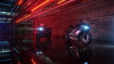 Triumph Daytona 660 - LE FOTO