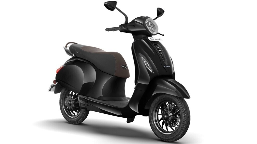 Bajaj rinnova il Chetak: lo scooter elettrico si modernizza per il 2024