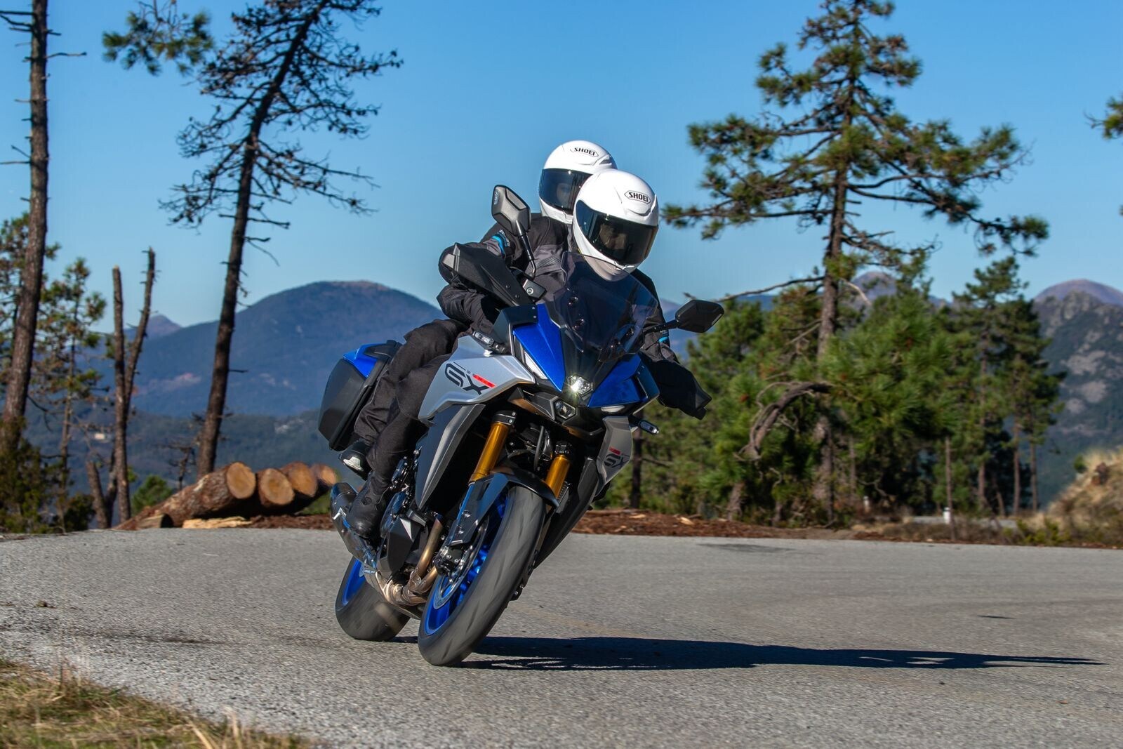 Suzuki GSX-S1000GX, arrivano la Touring e la Sport - LE FOTO