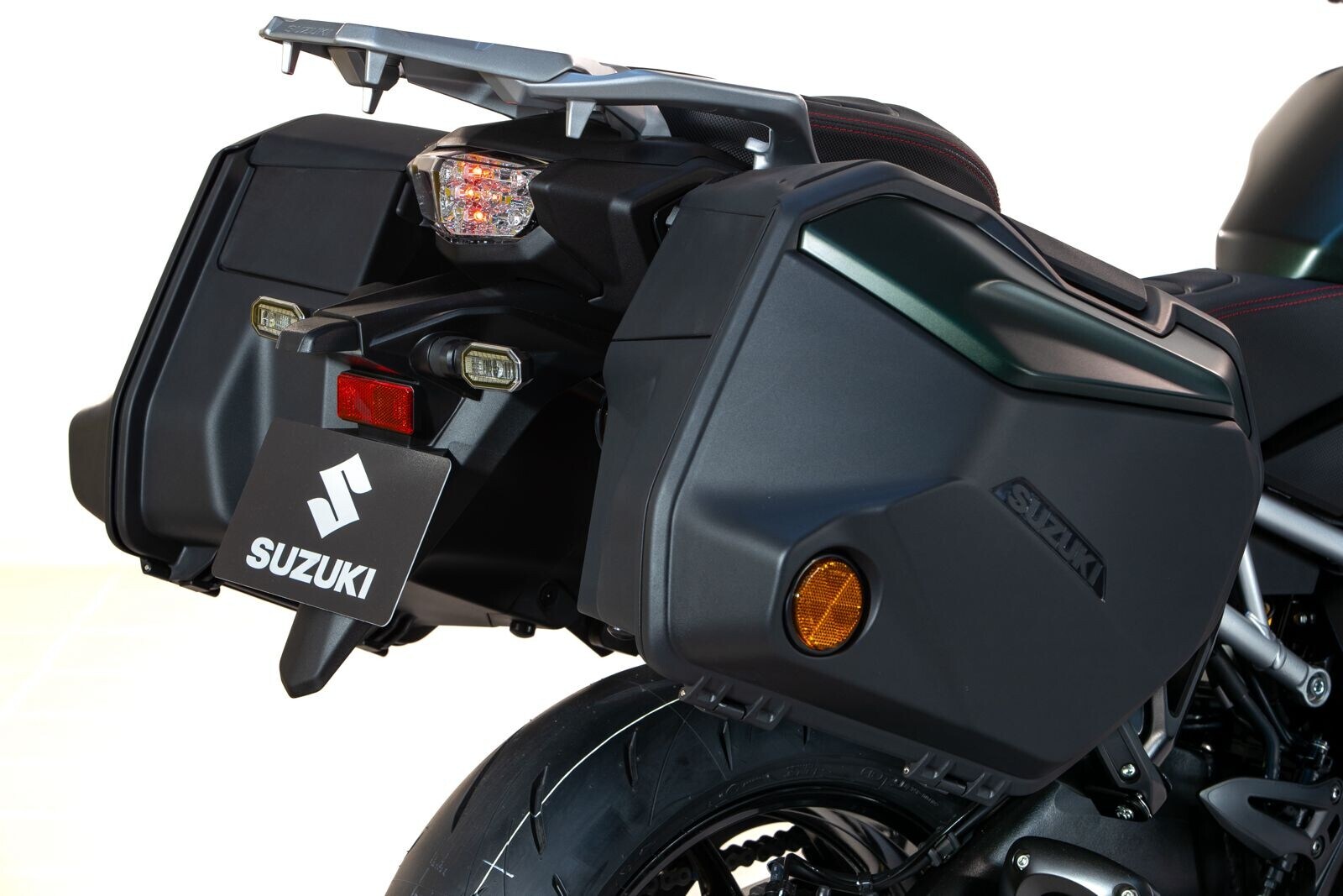 Suzuki GSX-S1000GX, arrivano la Touring e la Sport - LE FOTO