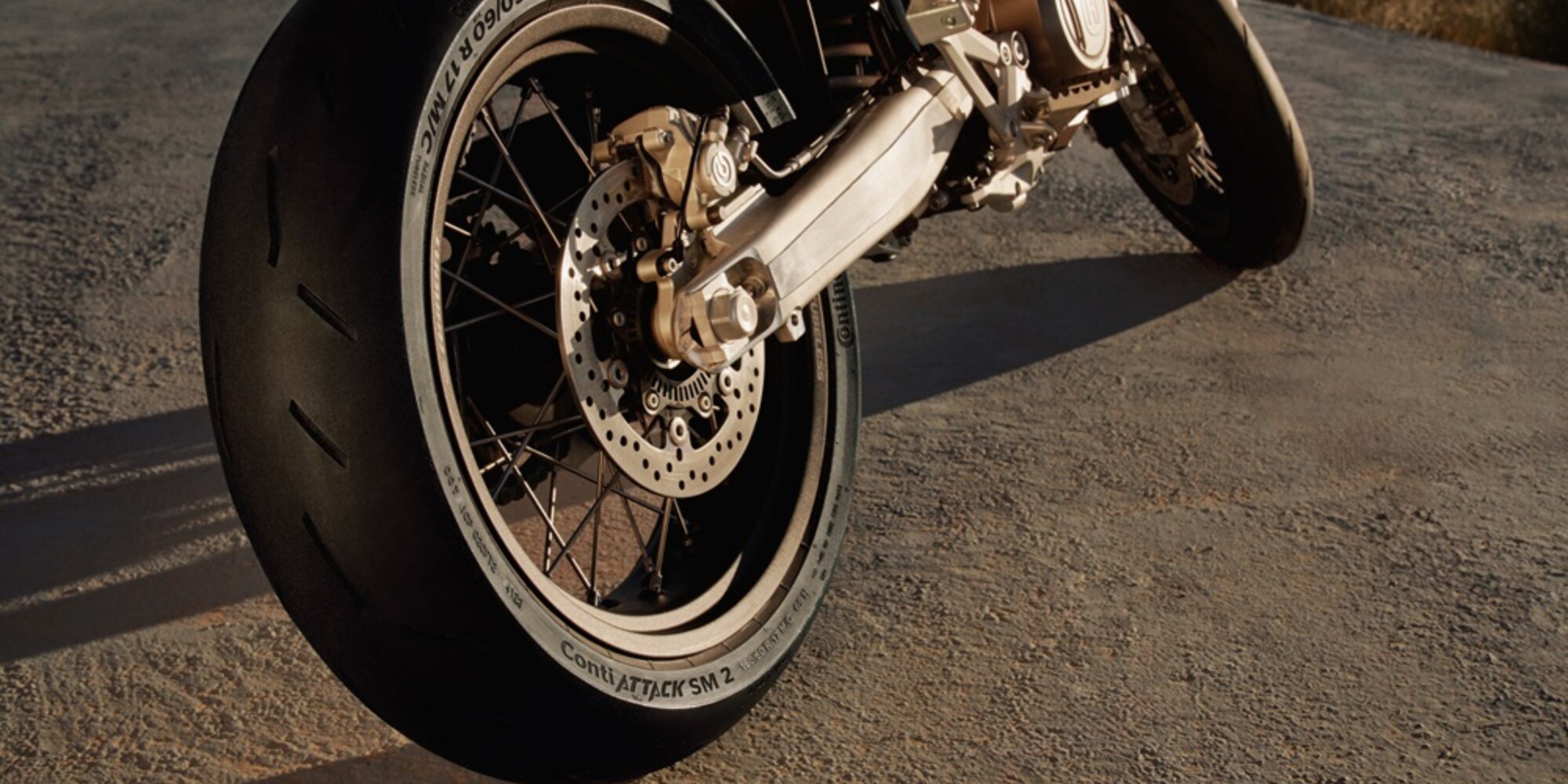 Continental ContiAttack SM 2, pneumatico da Supermotard pronto per la pista
