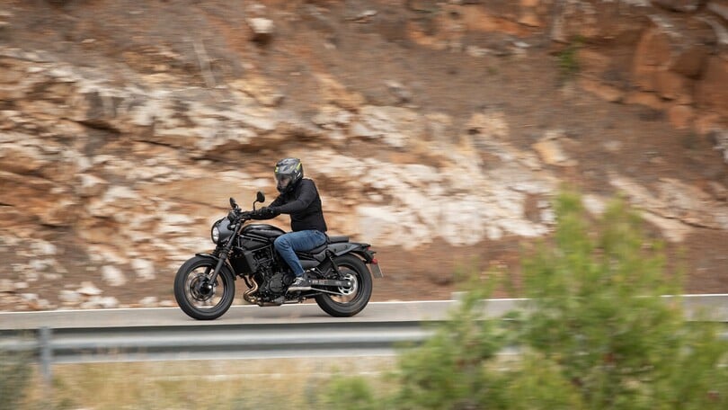 Kawasaki Eliminator 500 2024: LE FOTO DELLA PROVA