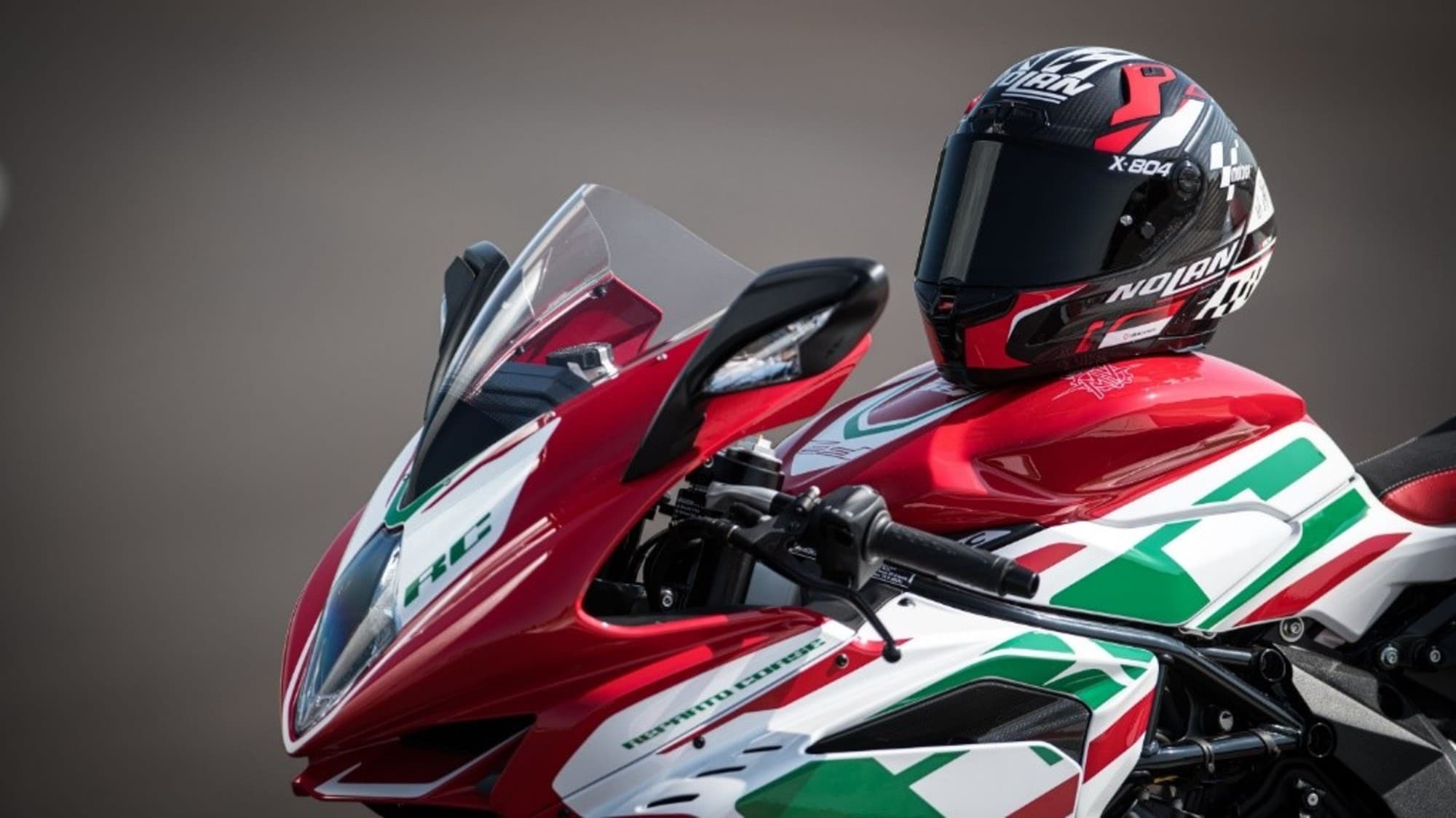 Nolan presenta l'integrale X-804 RS Ultra Carbon per la stagione 2024