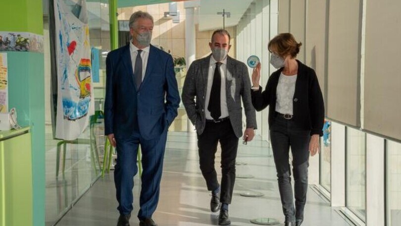 Suzuki, 3.750 euro in beneficienza con l'asta degli scooter di Rins e Mir