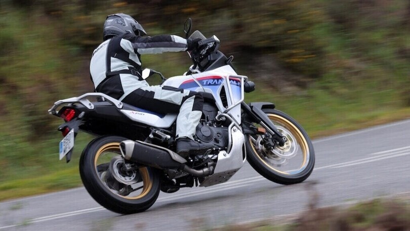 Honda richiama le Transalp XL 750: il motivo