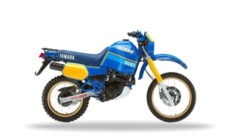 Supersex: la mitica Yamaha Ténéré 600 con Rocco Siffredi da Parigi a Ortona