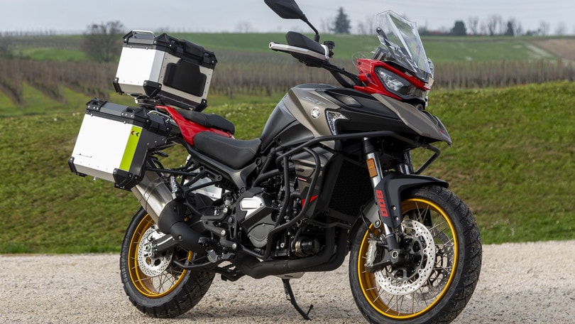 Test: QJ Motor, le foto della gamma adventure