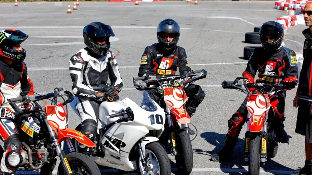 Jorge Lorenzo amplia le sedi della sua Smc Scuola Motociclismo