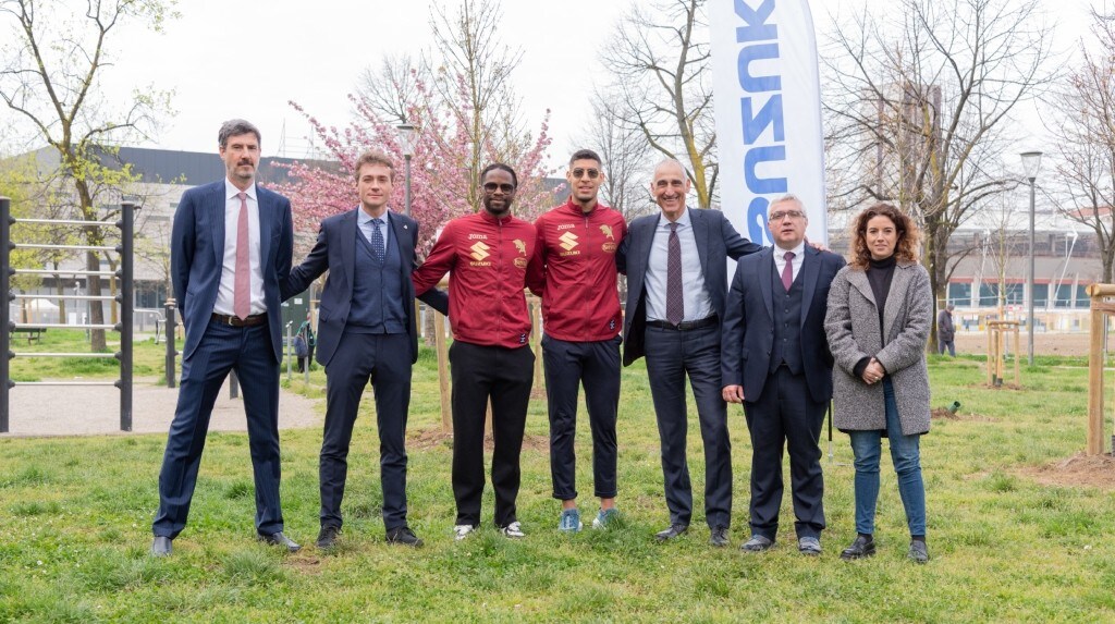 Suzuki, 11 alberi granata per celebrare il legame tra l'azienda e Torino
