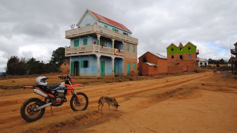 Un viaggio su due ruote alla scoperta del Madagascar