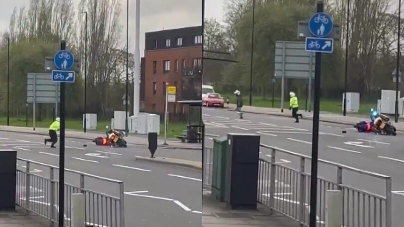 Inseguimento folle finito "male": il web si divide sulle tecniche della Polizia in moto