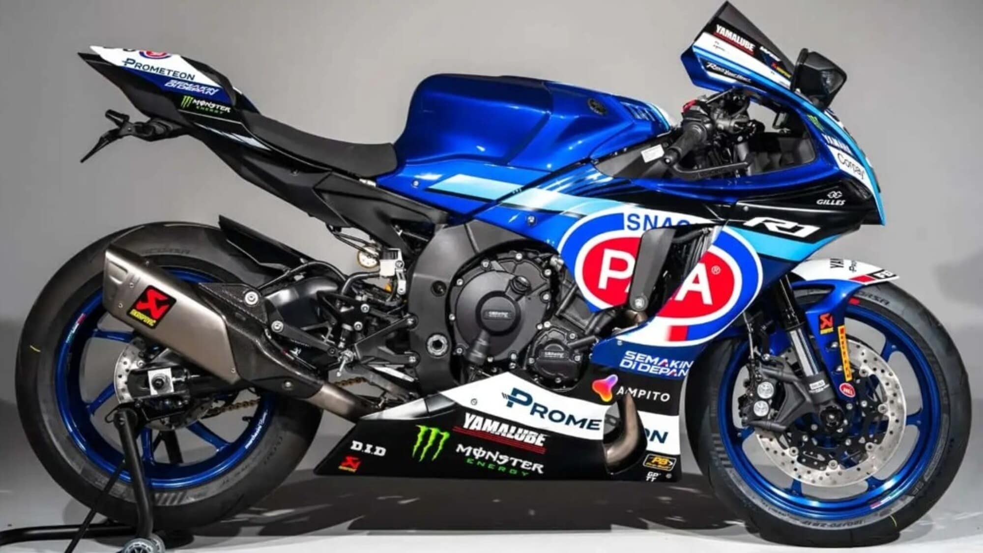 Yamaha omaggia il suo pilota in SBK realizzando una livrea speciale