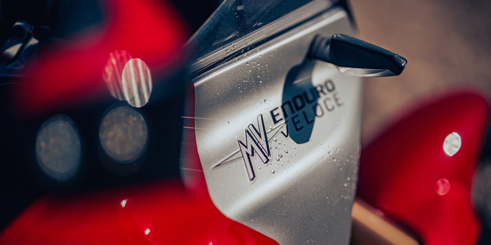 MV Agusta Enduro Veloce, ecco il prezzo e dove provarla!