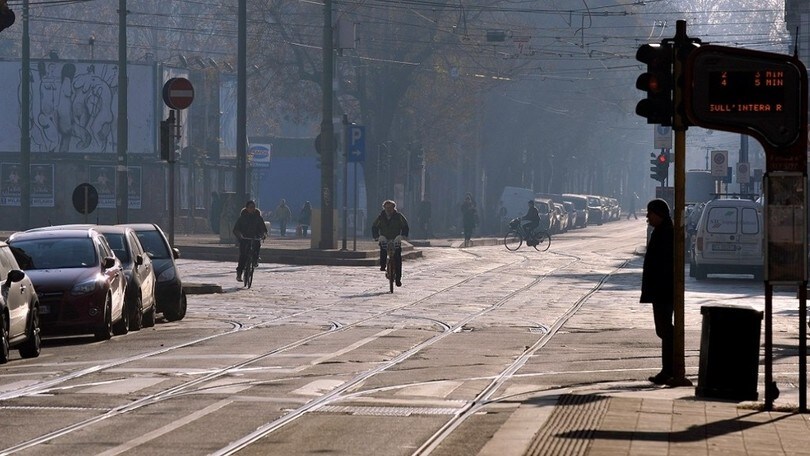 Milano, Area B e C: slittano le restrizioni anche per le moto
