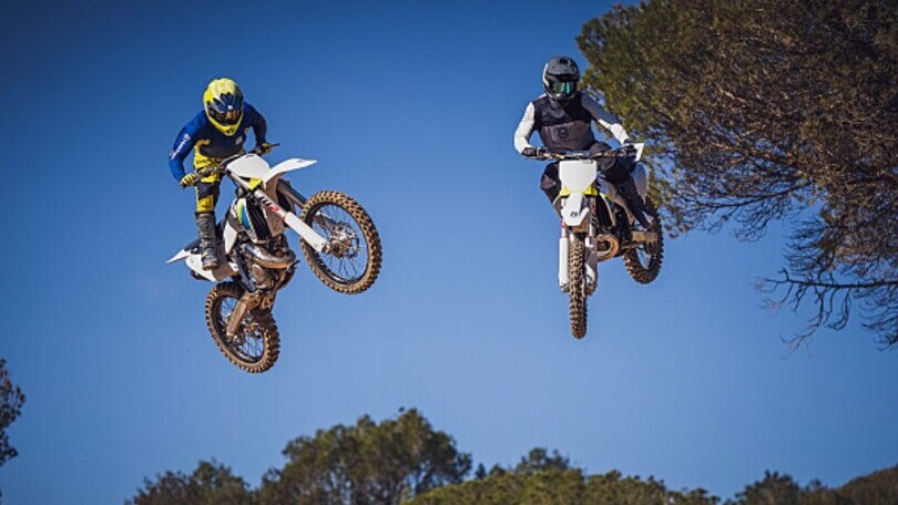 Husqvarna Motorcycles, al Ridin' Smoke celebra il motocross 2 Tempi