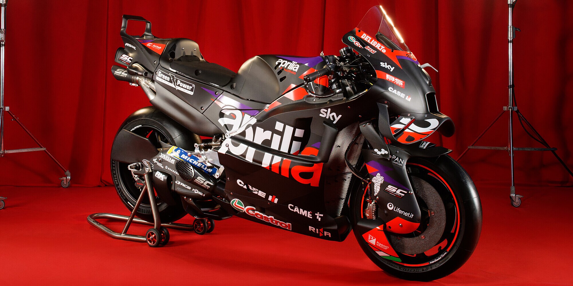 MotoGP: a Misano torna la tribuna firmata Aprilia