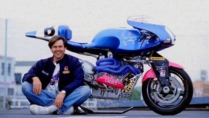 Britten V1000, la moto da record di John Britten