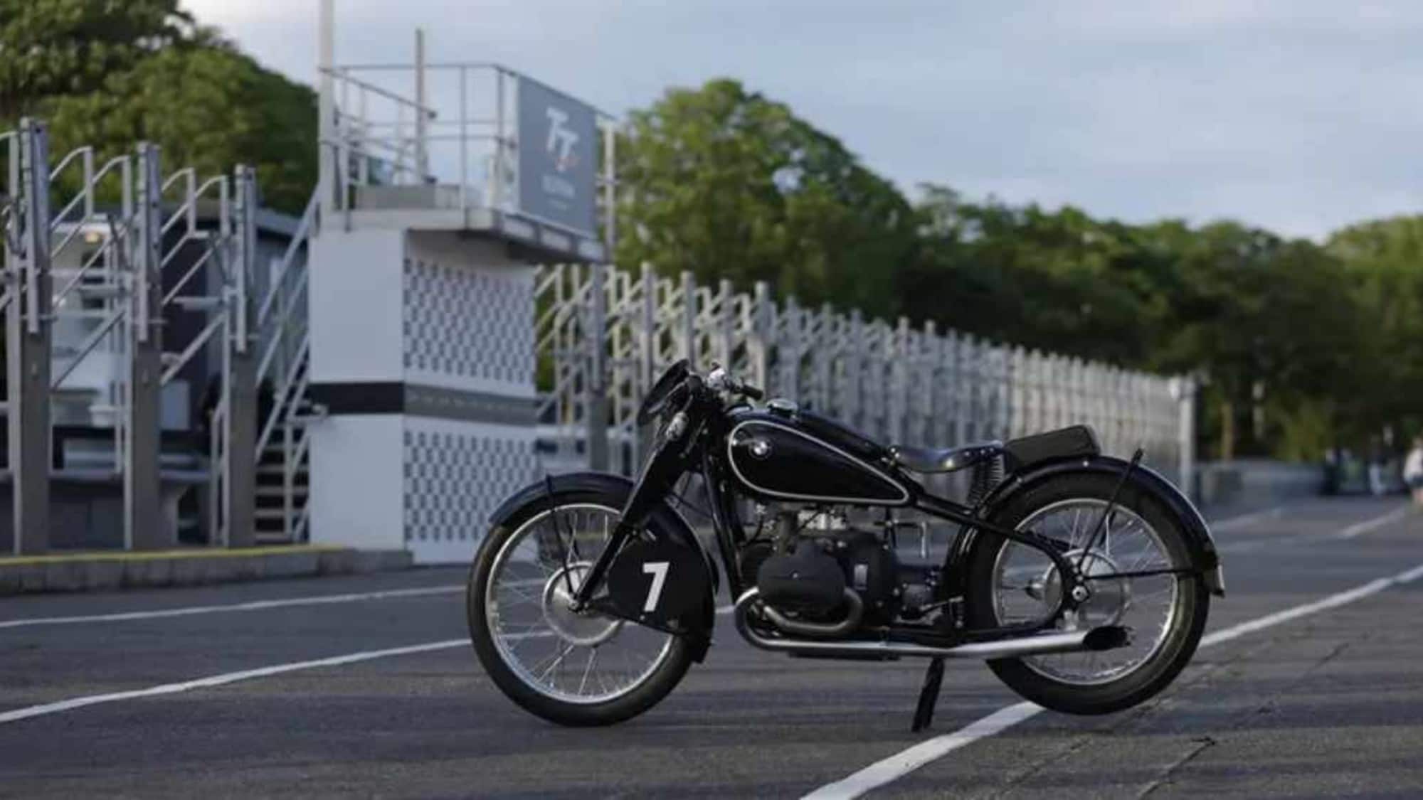 BMW riesuma la moto che vinse il Tourist Trophy negli anni '30