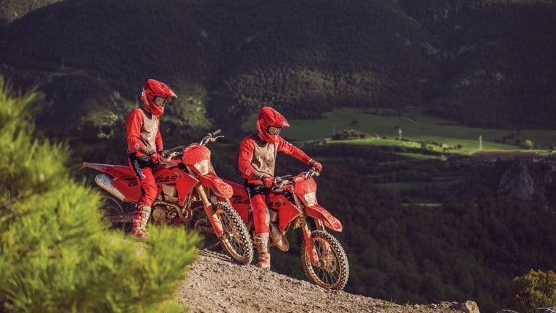 GASGAS presenta la gamma enduro 2025: ecco tutti i prezzi