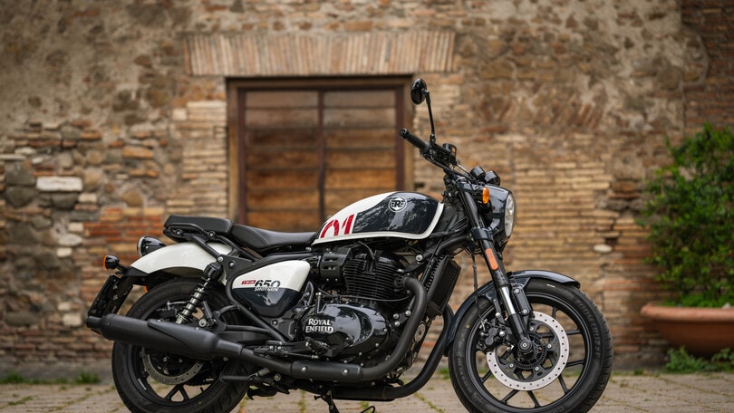 Royal Enfield Shotgun 650: le foto della prova