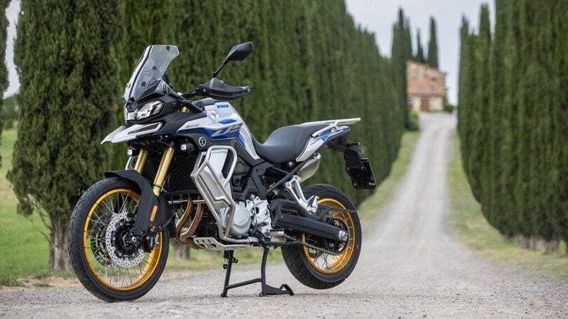 Nuova Voge Valico 900DSX: le foto