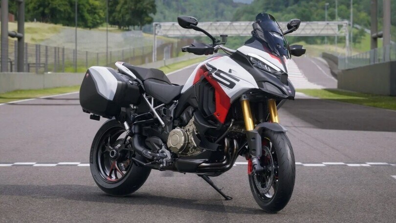 Ducati Multistrada V4 RS, è lei la miglior moto del 2024: ecco perchè