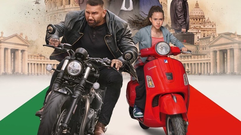 The Spy The Eternal City: i protagonisti del film in sella alle moto in Italia