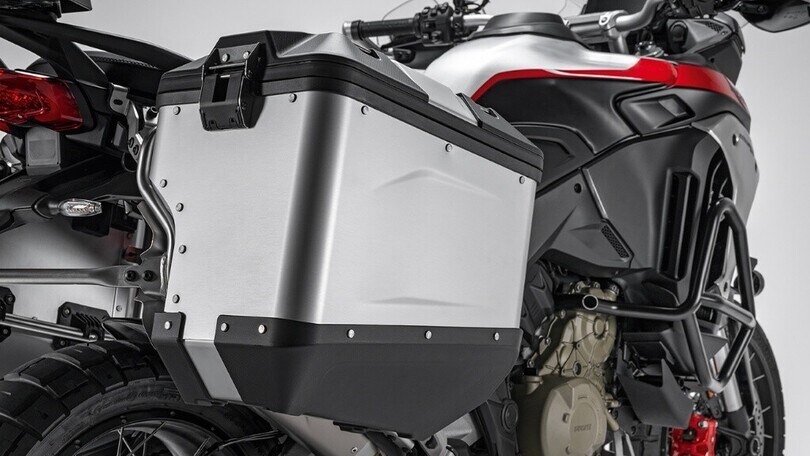 Ducati: la gamma di accessori per un viaggio incredibile
