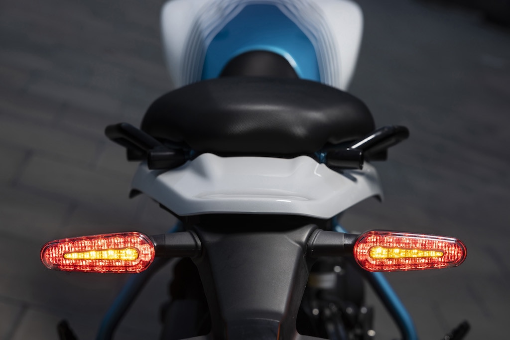 Royal Enfield, arriva la Guerrilla 450: LE FOTO della prova