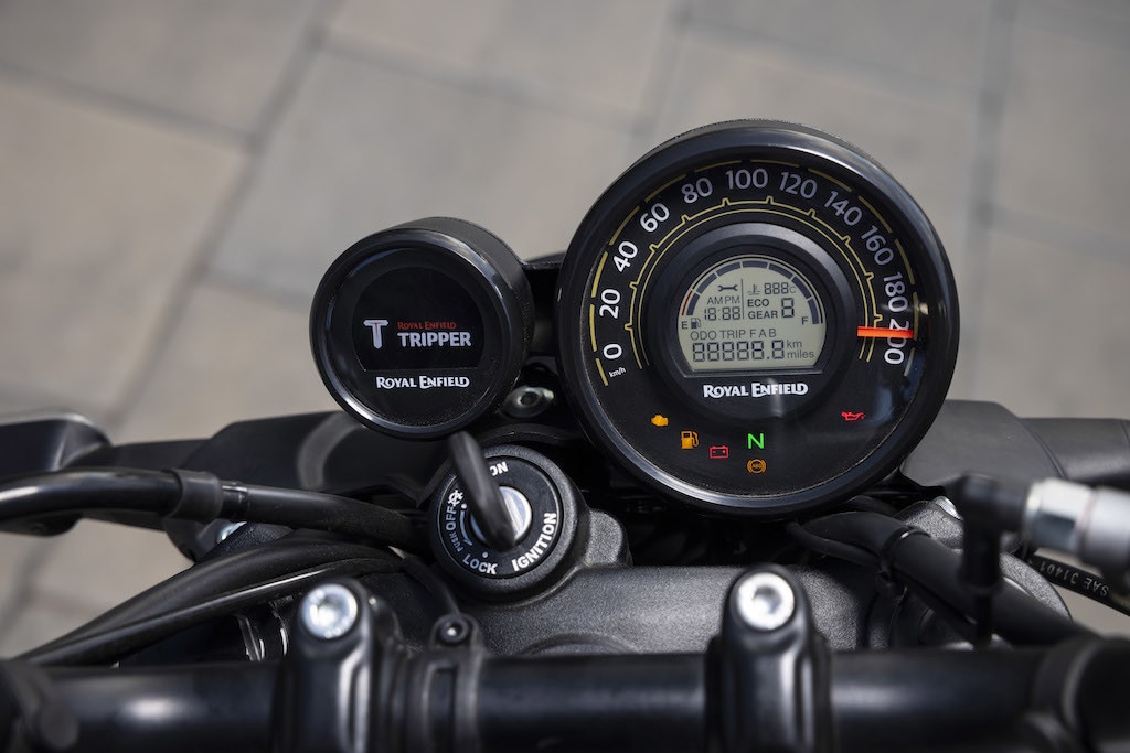 Royal Enfield, arriva la Guerrilla 450: LE FOTO della prova